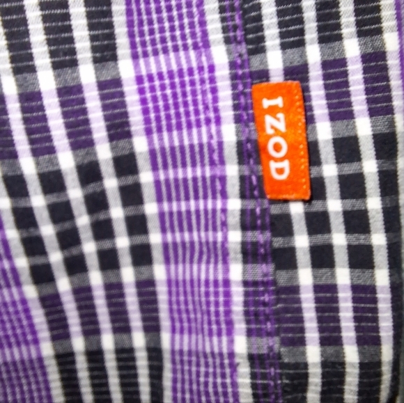 An Izod mens long sleeve button-down 100% cotton in a size medium. EUC. - Picture 5 of 7